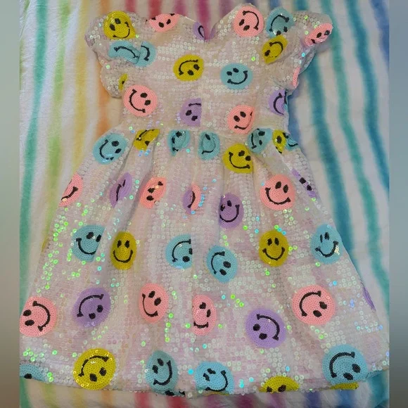 Lola + The Boys Rainbow Emoji Sequin dress size 10 - Picture 4 of 4